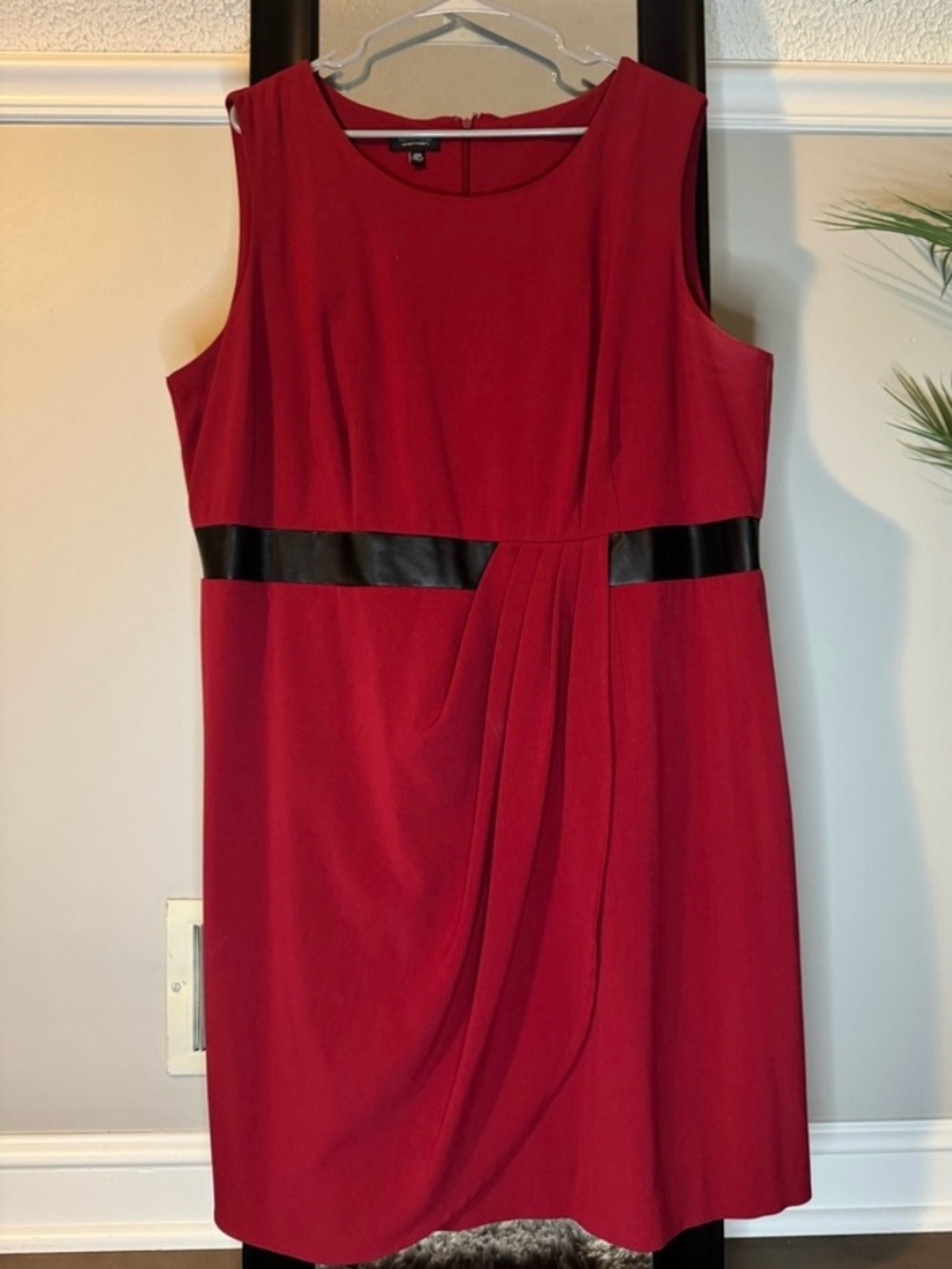 Spense Women’s Plus Size Red Midi Dress with Black Waist Band Size 20W